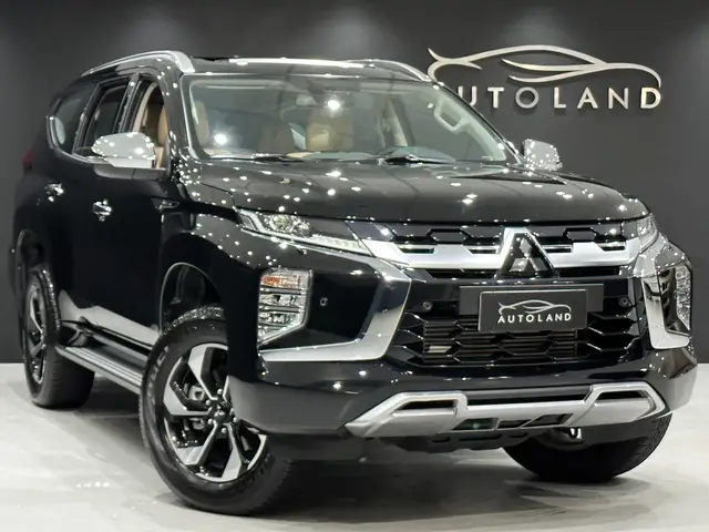 Carro Mitsubishi Pajero Sport 2025 HPE-S 2.4