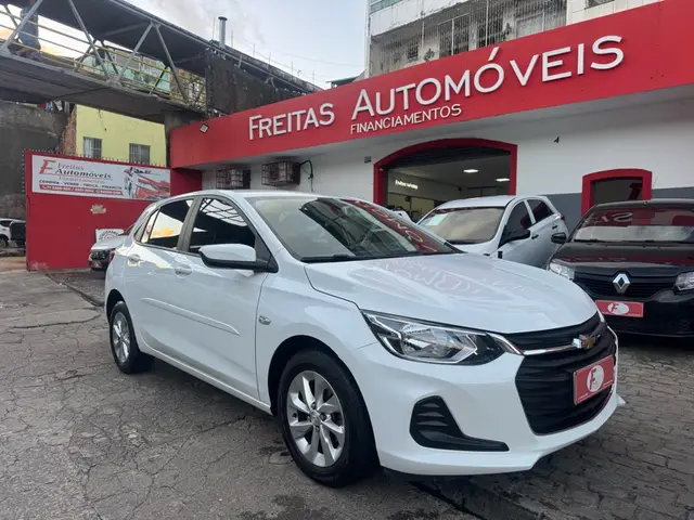 Carro Chevrolet Onix 2023 LT 1.0