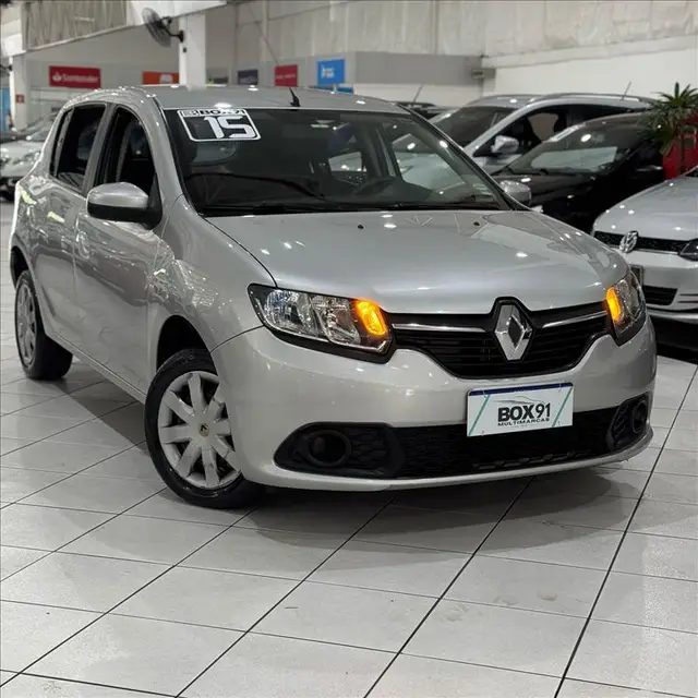 Carro Renault Sandero Stepway 2015 1.6 8V Easy-R (Flex)