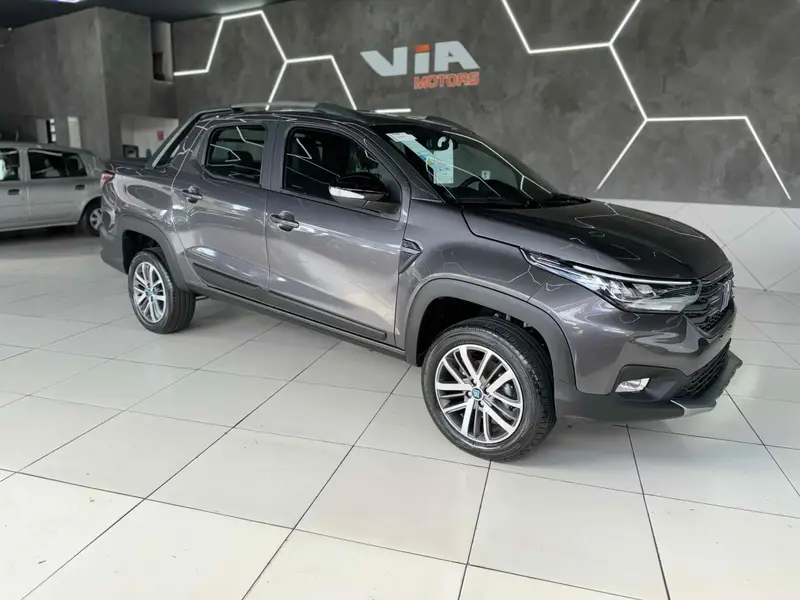 Fiat Strada Volcano 1.3 Cabine Dupla (Aut.)
