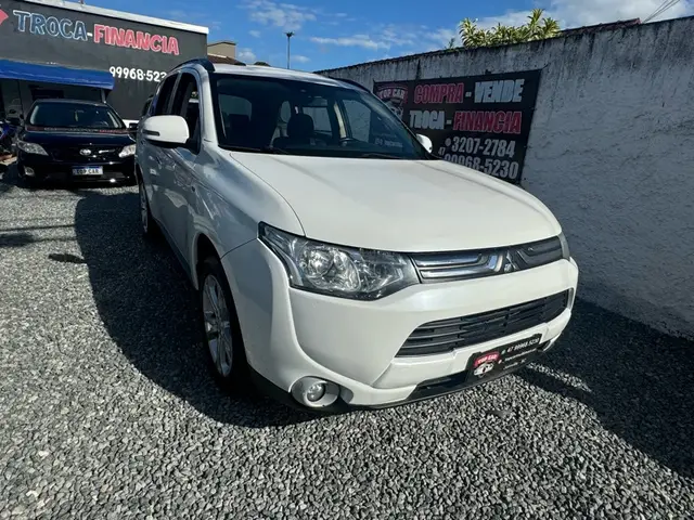 Carro Mitsubishi Outlander 2015 GT 4WD 3.0 V6 (Aut)