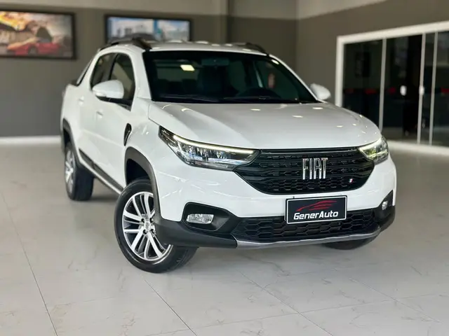 Carro Fiat Strada 2023 Volcano 1.3 CD AT (Flex)