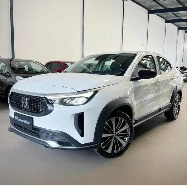 Carro Fiat Fastback 2024 Audace