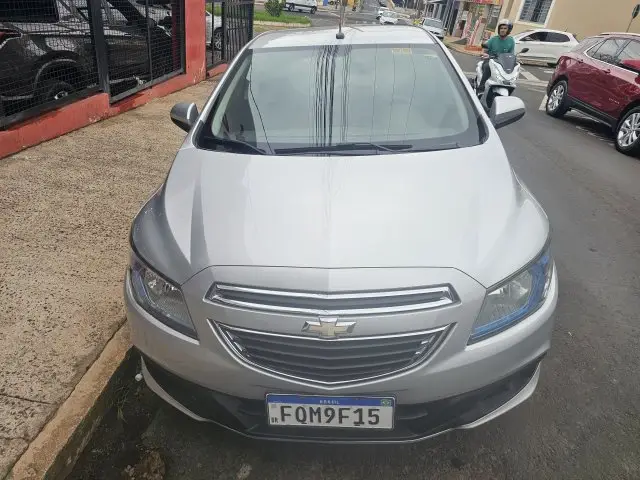 Carro Chevrolet Onix 2014 1.4 LTZ SPE/4 (Aut)
