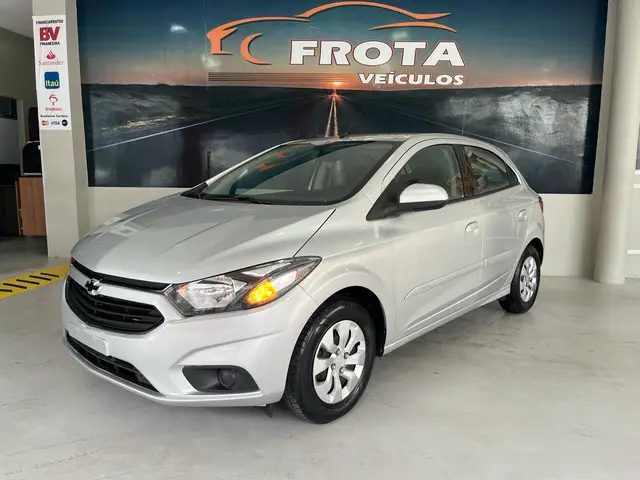 Carro Chevrolet Onix 2017 1.0 LT SPE/4