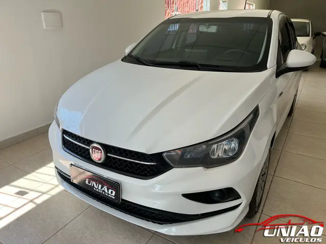 Carro Fiat Cronos 2019 1.3 Drive Firefly (Flex)