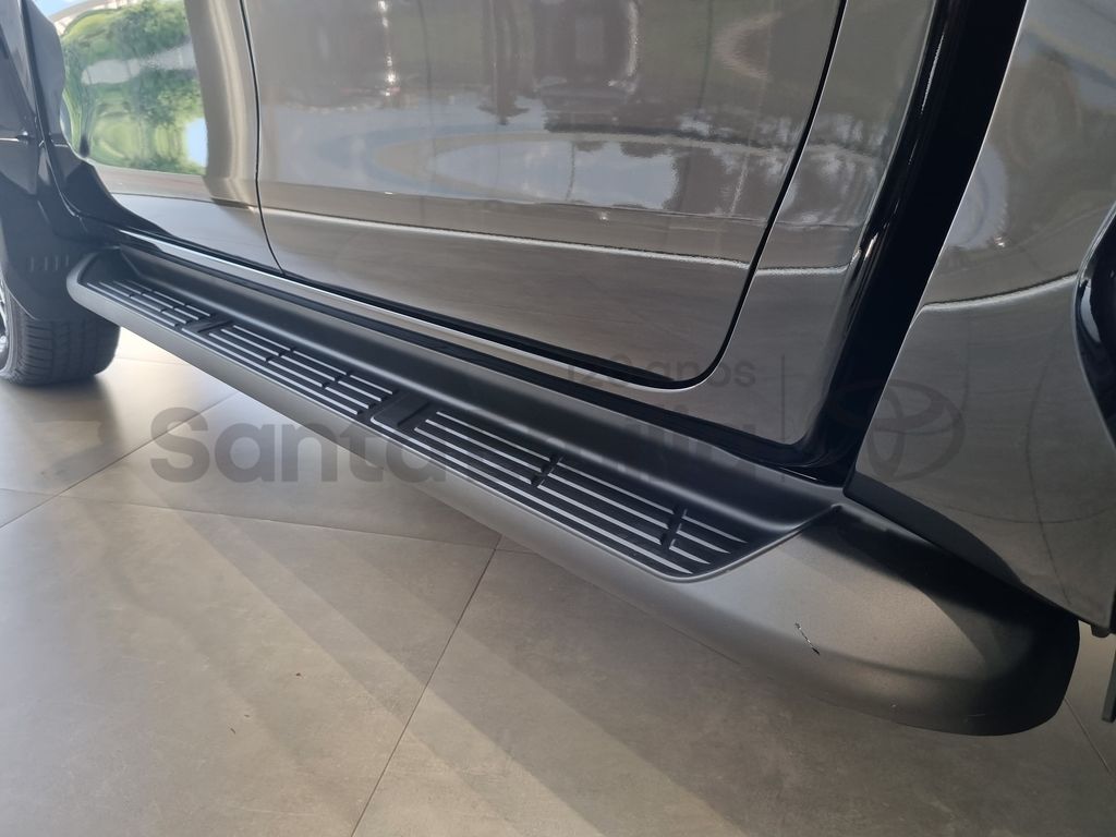 Hilux Cabine Dupla SRX Plus 4x4 2.8 Diesel