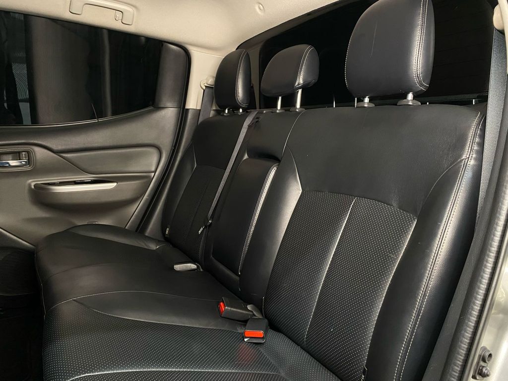 L200 Triton Sport Sport 2.4 DID-H HPE 4WD (Aut)