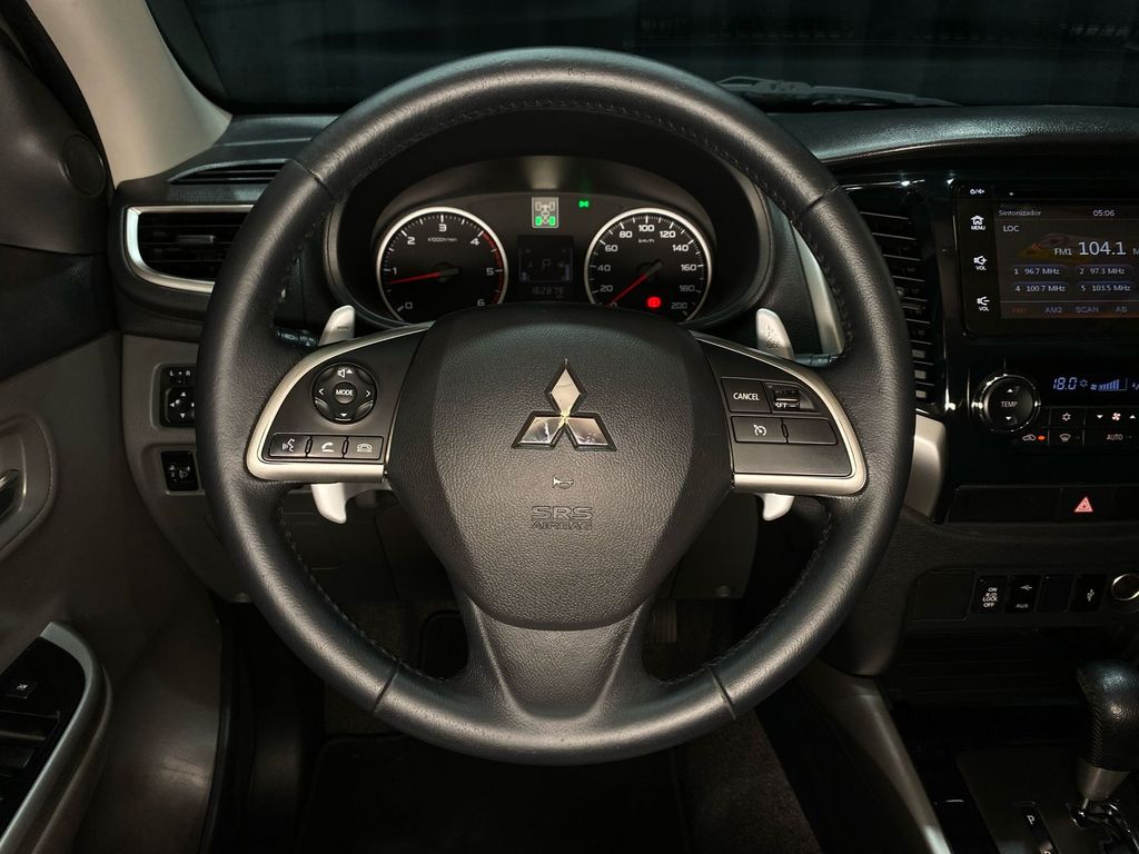 L200 Triton Sport Sport 2.4 DID-H HPE 4WD (Aut)