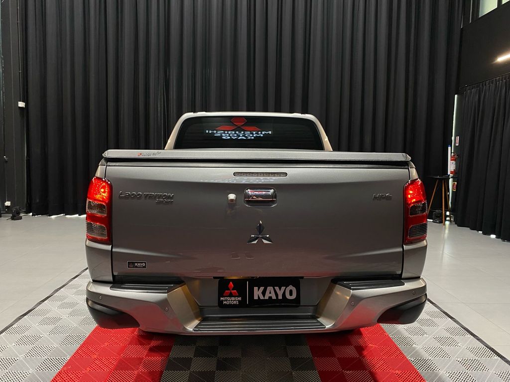L200 Triton Sport Sport 2.4 DID-H HPE 4WD (Aut)