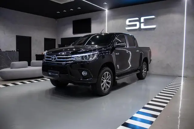 Carro Toyota Hilux Cabine Dupla 2018 Hilux 2.8 TDI SRX CD 4x4 (Aut)