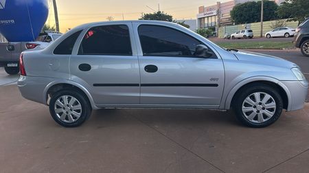 Corsa Sedan Joy 1.0 (Flex)