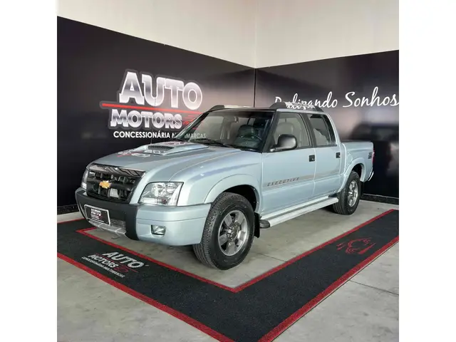 Carro Chevrolet S10 Cabine Dupla 2011 S10 Executive 4x2 2.4 (Flex) (Cab Dupla)