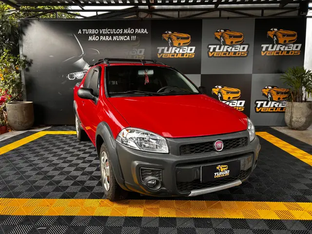 Carro Fiat Strada 2017 Hard Working 1.4 (Flex) (Cabine Dupla)