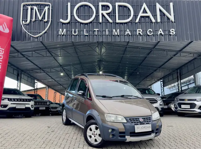 Carro Fiat Idea 2010 Adventure 1.8 (Flex)