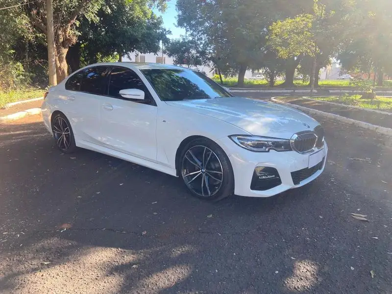 BMW 320i 2.0 Turbo