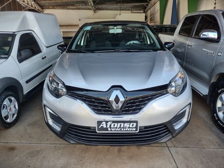 Captur Life 1.6 16v SCe CVT (Flex)