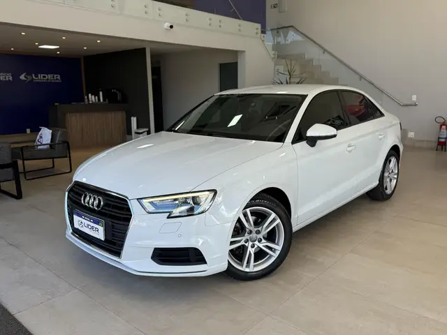Carro Audi A3 2020 Prestige Plus 1.4 Turbo