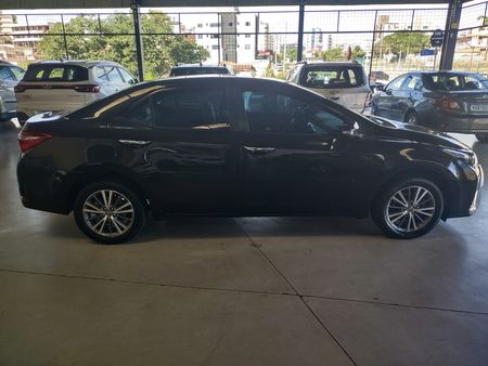 Corolla GLi Upper Black P. 1.8 Flex Aut.