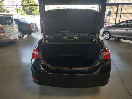 Corolla GLi Upper Black P. 1.8 Flex Aut.