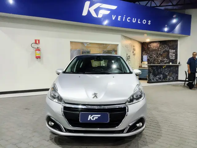 Carro Peugeot 208 2018 Griffe 1.6 16V (Flex) (Aut)