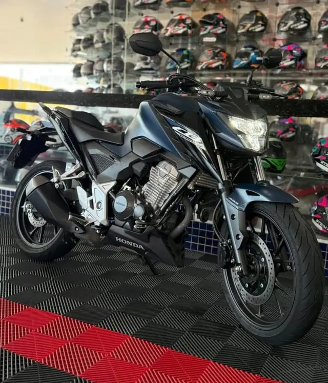 Moto Honda CB 300F Twister 2025 Standard