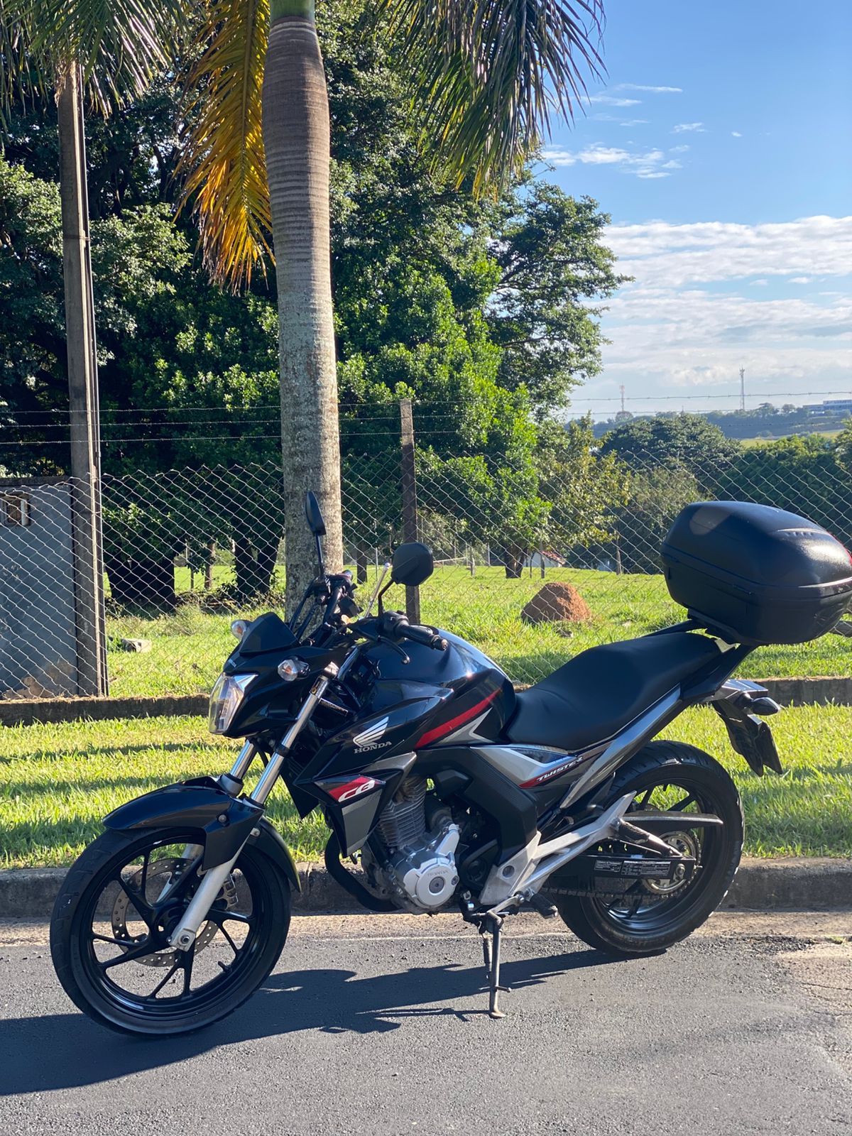 Honda CB 250F Twister