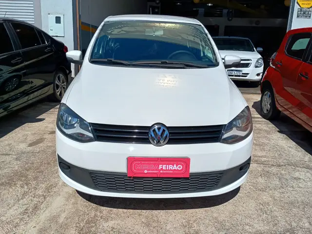 Carro Volkswagen Fox 2013 1.6 VHT (Flex)