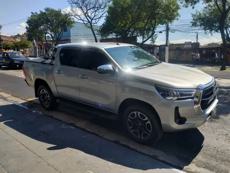 Toyota Hilux Cabine Dupla SRX Limited 4x4 2.8 TDI Diesel Aut