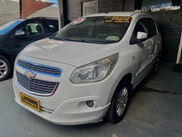 Carro Chevrolet Spin 2013 LT 5S 1.8 (Aut) (Flex)