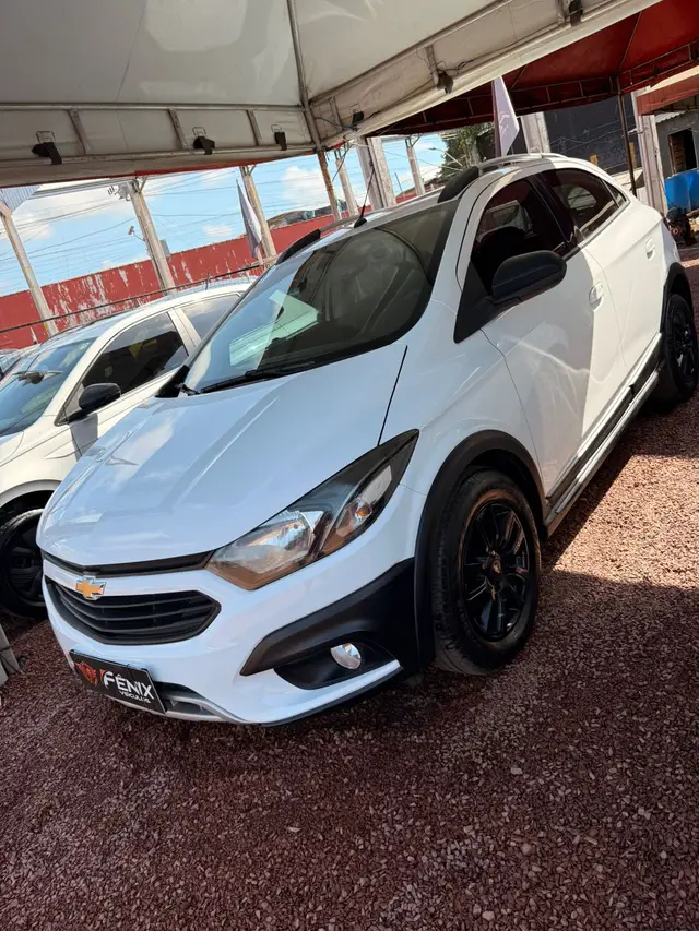 Carro Chevrolet Onix 2019 1.4 Activ SPE/4