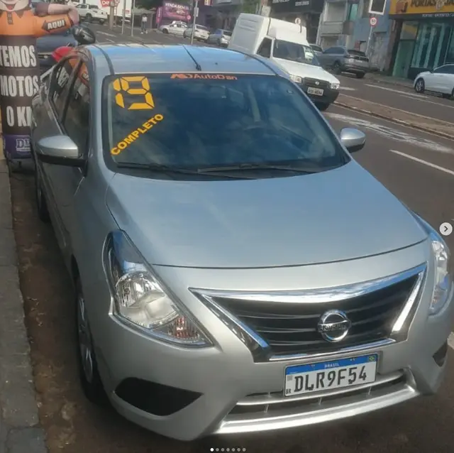 Carro Nissan Versa 2019 1.0 12V (Flex)