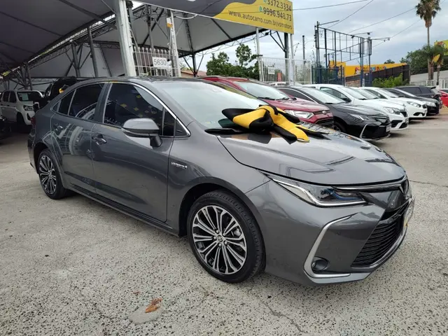 Carro Toyota Corolla 2023 Altis Hybrid Premium 1.8 Flex