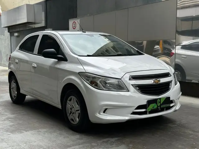 Carro Chevrolet Onix 2016 1.0 LT SPE/4