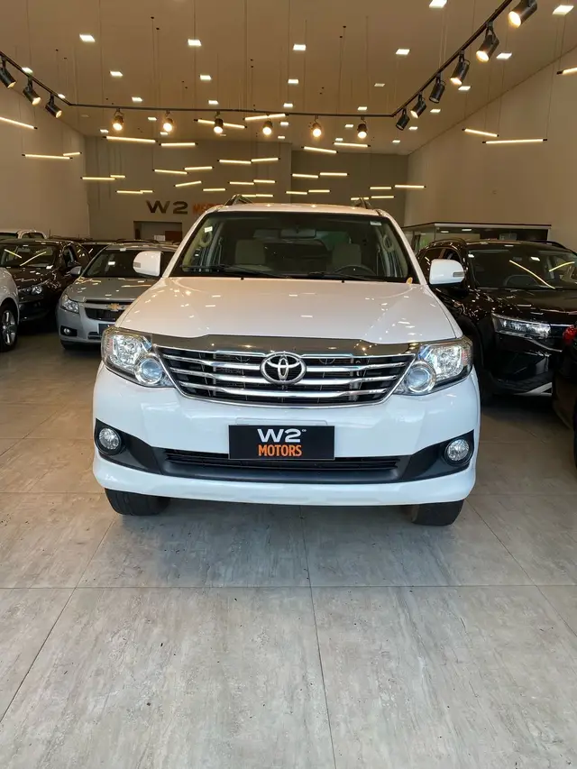 Carro Toyota SW4 2015 Hilux  2.7 4x2 SR (Flex)