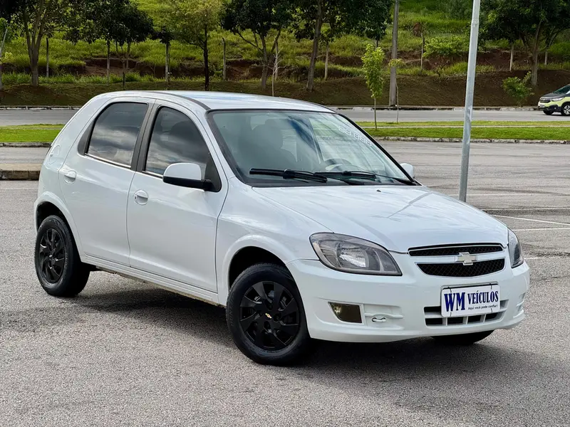 Chevrolet Celta LT 1.0 (Flex)