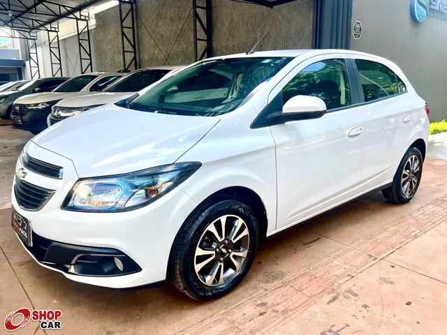 Carro Chevrolet Onix 2016 1.4 LT SPE/4