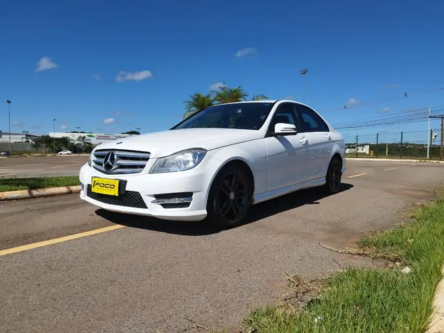 Carro Mercedes-Benz Classe C 2014 C 180 1.6 CGI Turbo