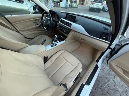 320i 320i 2.0