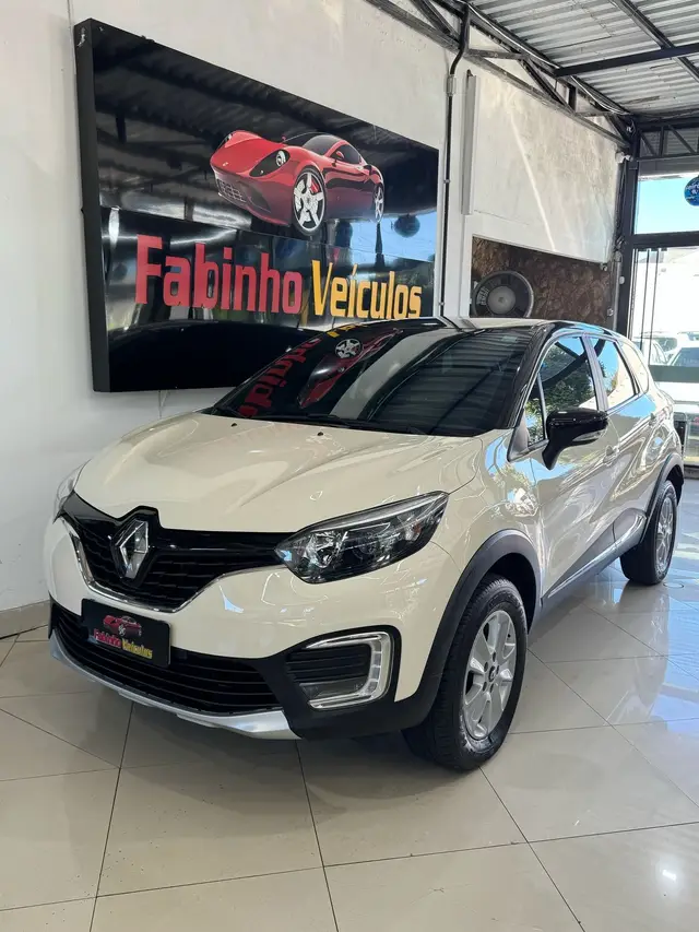 Carro Renault Captur 2021 Life 1.6 16v SCe CVT (Flex)