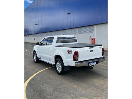 Hilux Cabine Dupla Hilux 3.0 TDI 4x4 CD SRV (Aut)