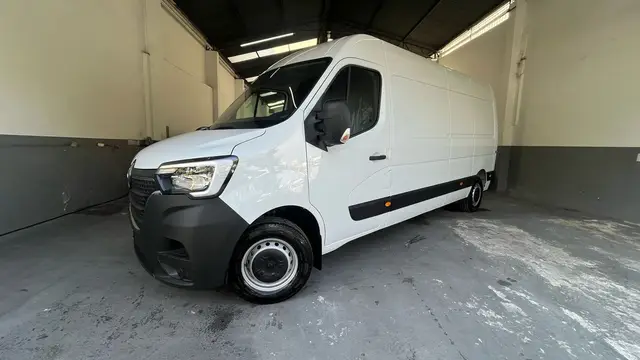 Carro Renault Master 2026 Extra Furgão L3H2