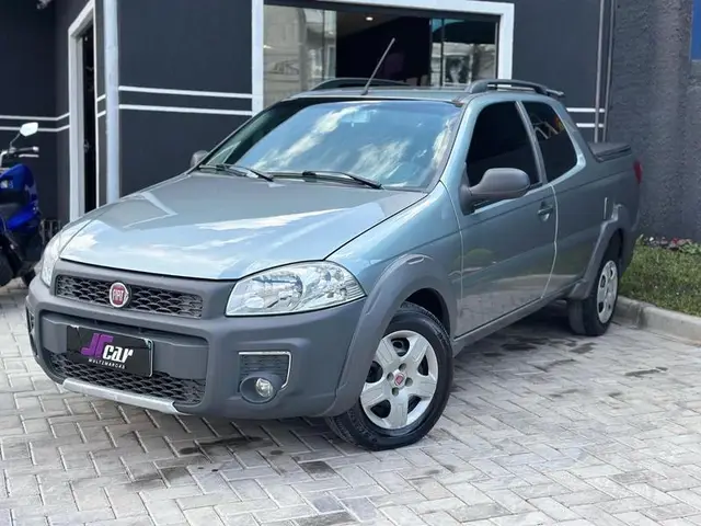 Carro Fiat Strada 2014 Working 1.4 (Flex)