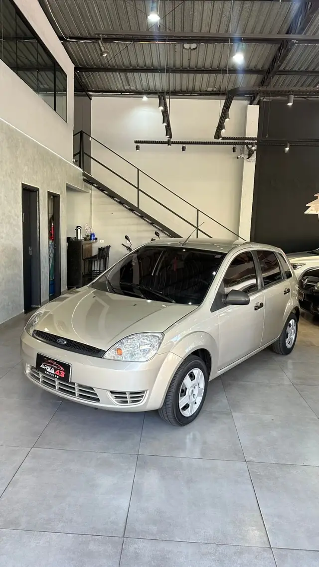 Carro Ford Fiesta Hatch 2007 First 1.0 (Flex)
