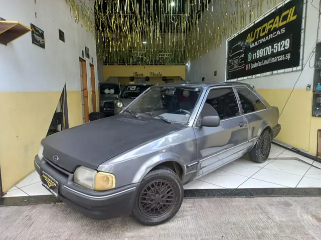 Carro Ford Escort 1987 Hatch Ghia 1.6