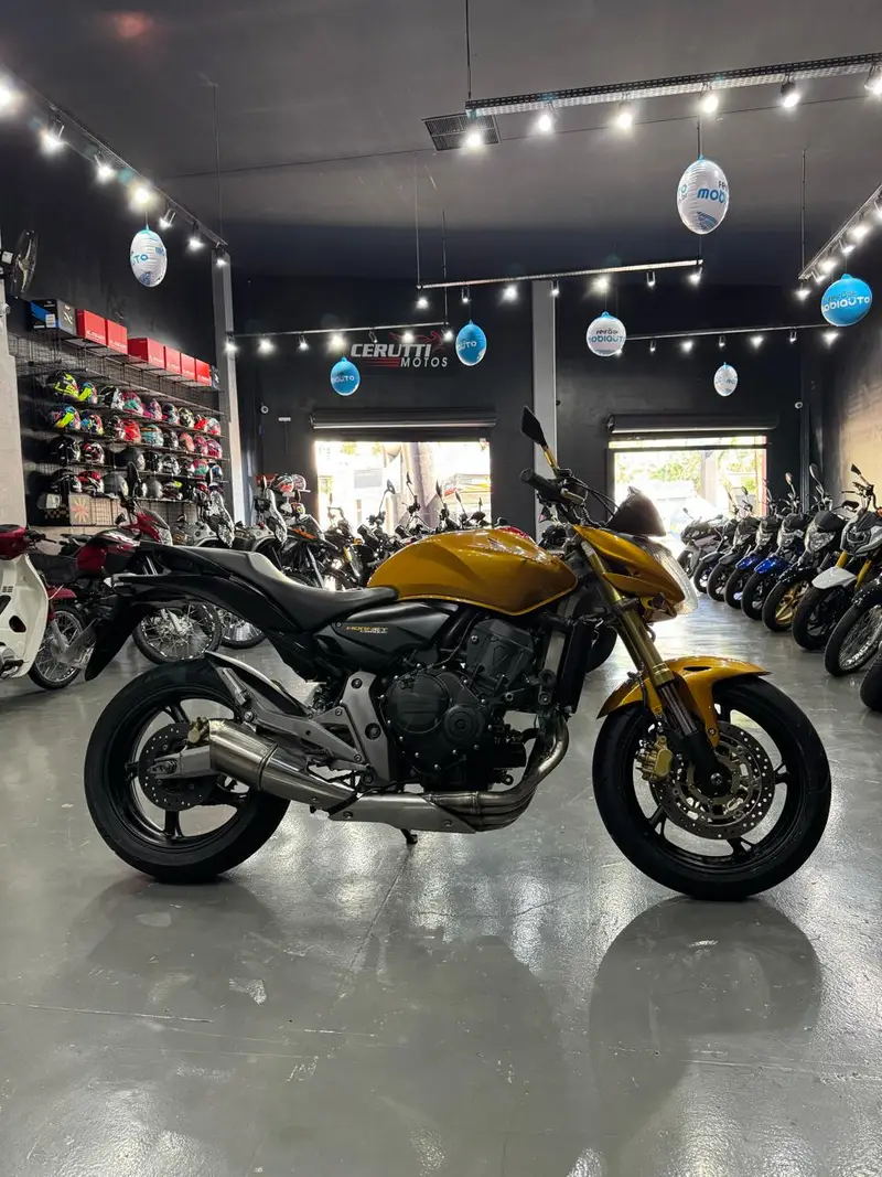 Honda CB 600F Hornet (ABS)