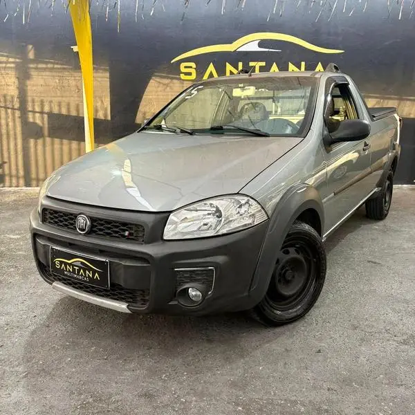 Carro Fiat Strada 2015 Working 1.4 (Flex)