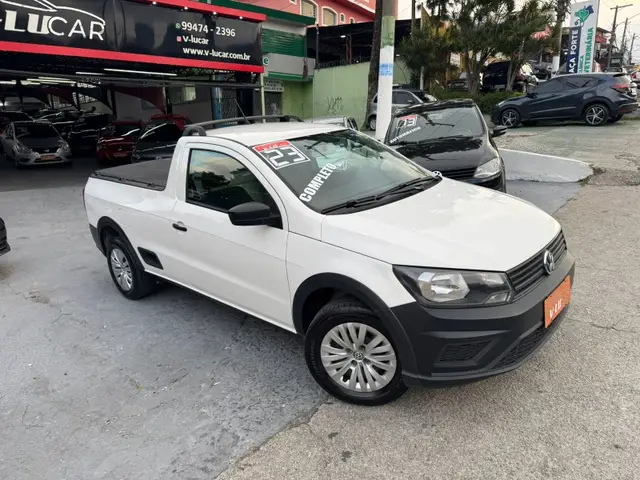 Carro Volkswagen Saveiro 2023 Robust 1.6 MSI CS (Flex)
