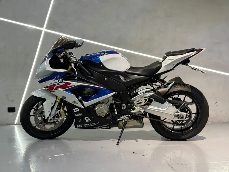 BMW RR