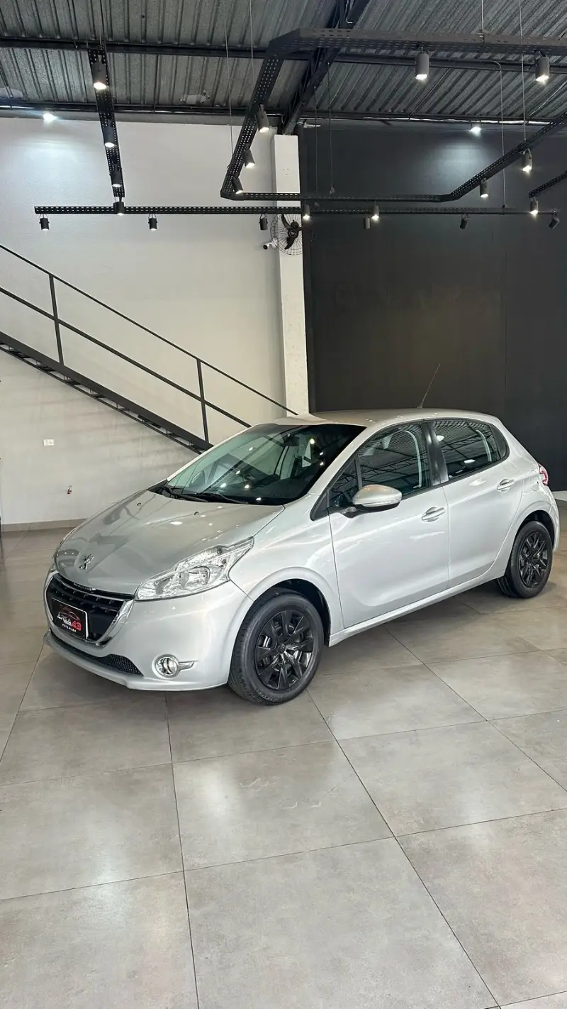 Peugeot 208 Active Pack 1.5 8V (Flex)